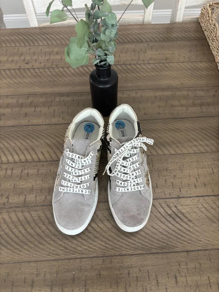 Steve Madden Women's Snake Print Sneakers - Gray and Cream - Image 3