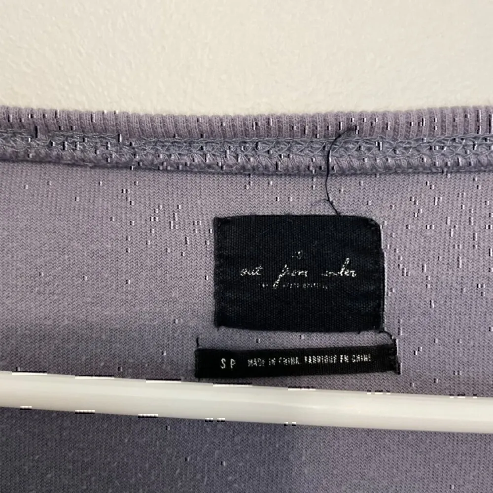 OUT FROM UNDER URBAN OUTFITTERS Vica Boat Neck Sweatshirt Periwinkle Velour Boxy - Image 4