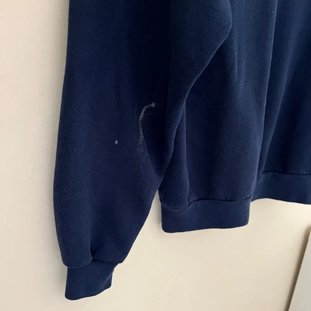 Vintage  New York USA Navy Blue Embroidered Flags Sweatshirt Size M - Image 4