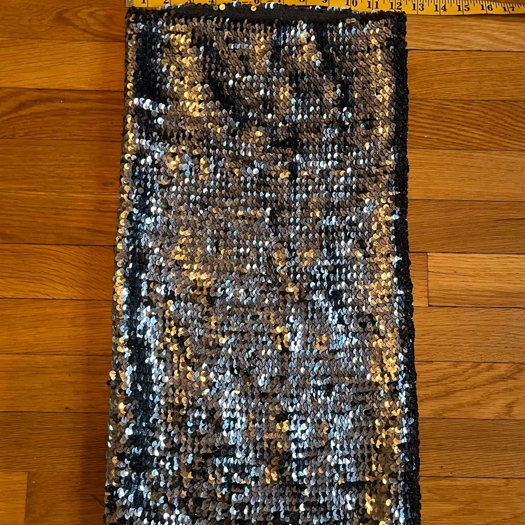 Silver sequin skirt or dress. Very stretchy. Sparkle and shine #NYE #holiday - Image 3