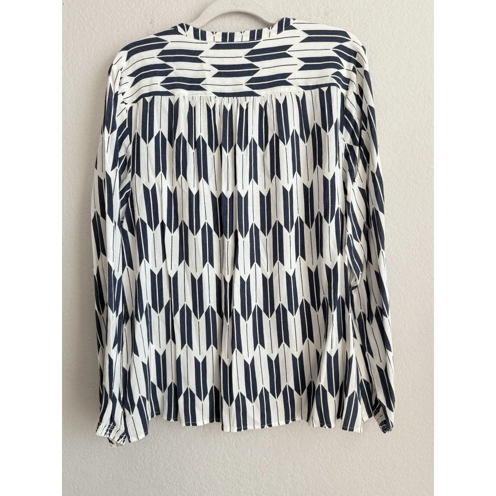 Pendleton Women's Terra Tunic Blouse Pull Over Geometric Blue White Size XL - Image 10