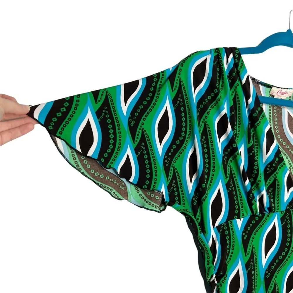 Y2K Candie’s Empire Waist Flutter Sleeve Ruched Sides Blouse - Image 2