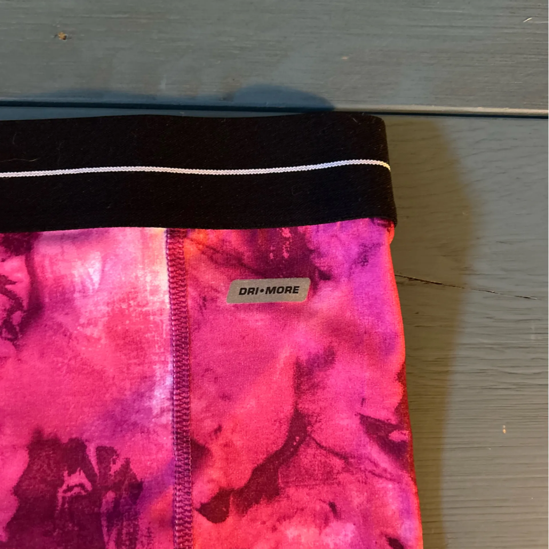 Danskin  Now Black and Pink Activewear - Image 4