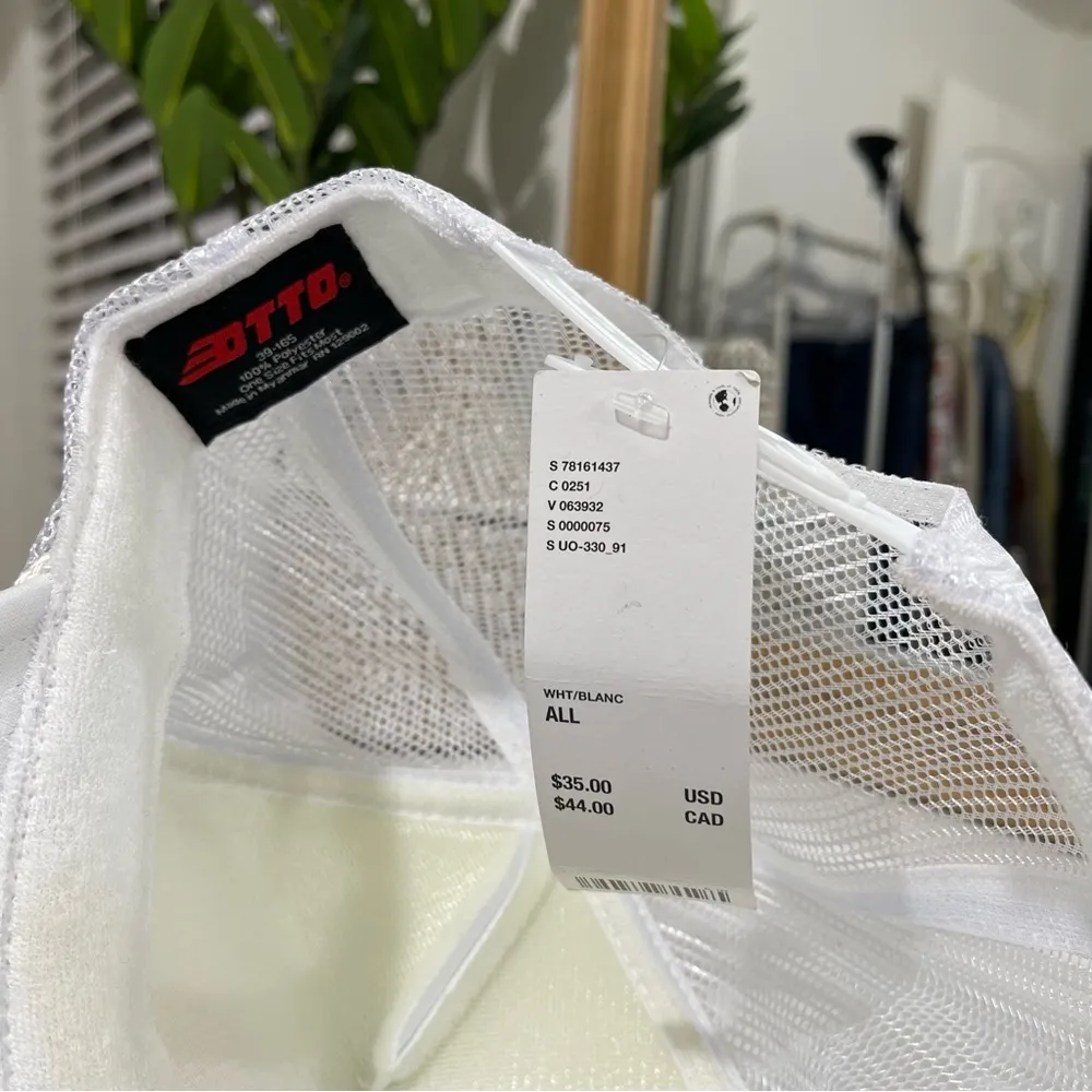 NWT URBAN OUTFITTERS warrior yoga center Tucker logo hat mesh unisex - Image 4