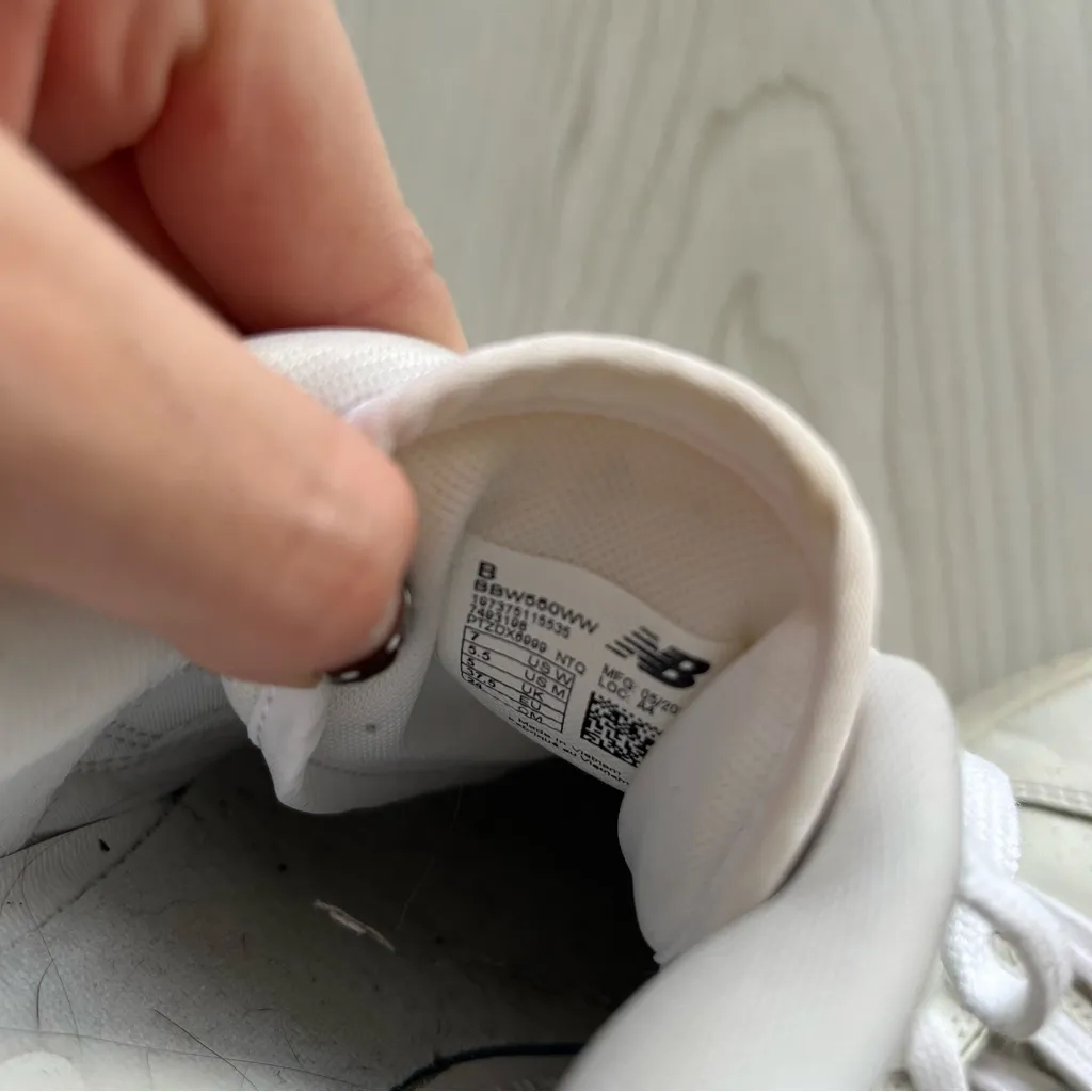 new balance 550 sneakers white - Image 8