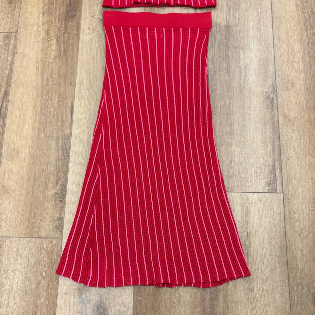 🌟SOLD & STRIPED🌟 STRIPED RIBBED POINTELLE KNIT TOP & SKIRT SET RED / PINK SZ S - Image 4