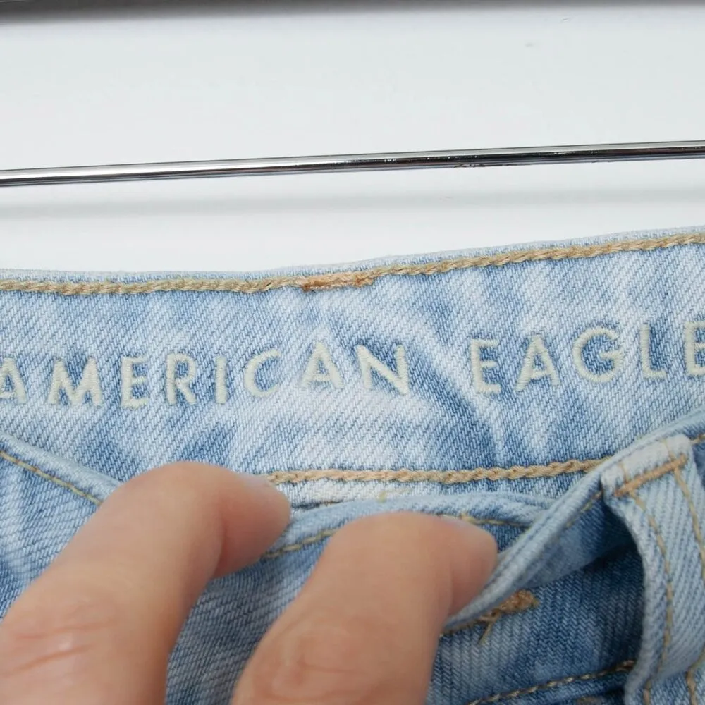 American Eagle Distressed Highest Rise‎ Mom Jeans Women's Size 00 Regular - Image 4