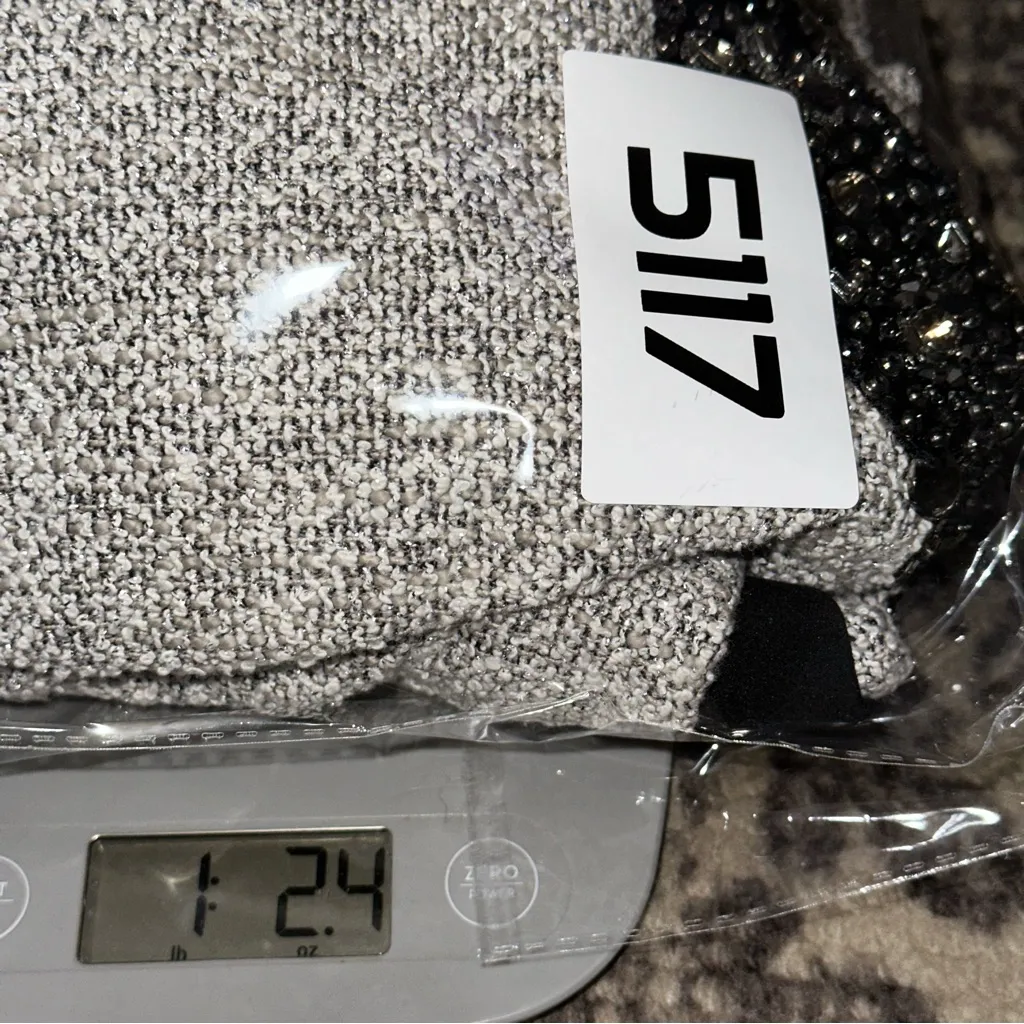 Lafayette 148 New York Size 8 Black White Tweed Boucle Embellished Neck Jacket - Image 11