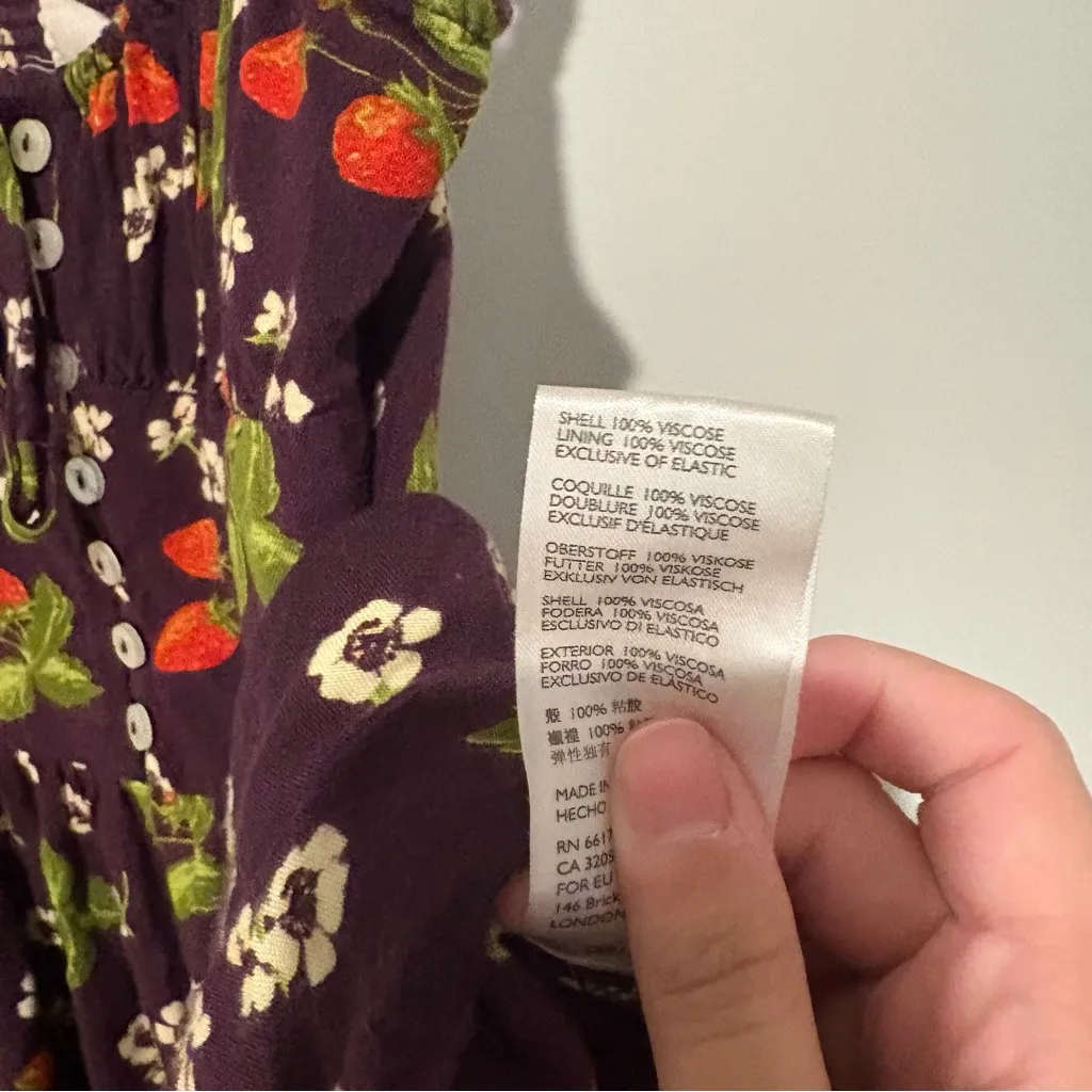 Urban Outfitters Tate‎ Tie Romper Strawberry Maroon Ruffle size medium - Image 7