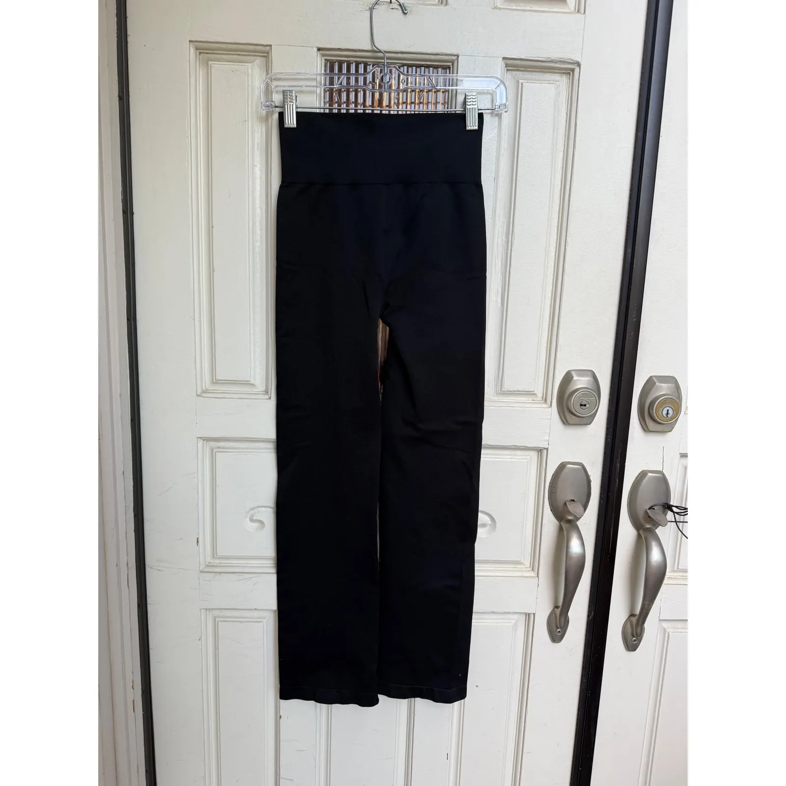 OQQ Black Seamless High Waist Leggings Women's‎ Size Small - Image 4