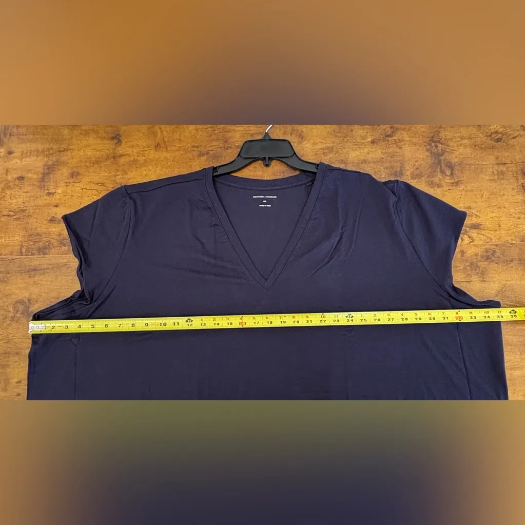 NWT Universal Standard Navy V-Neck Short Sleeve Tee Women's Plus Size 4XL - Image 6