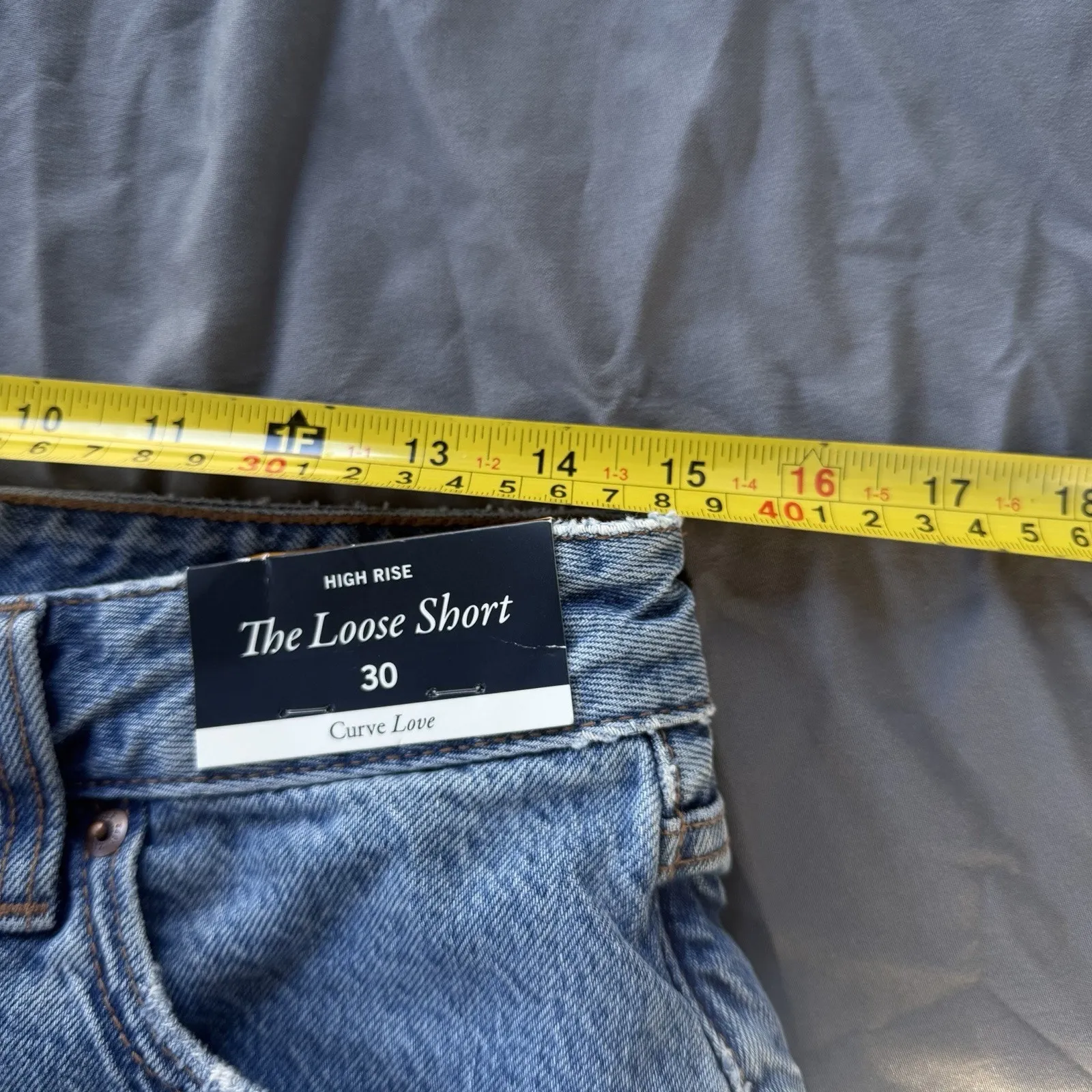 Abercrombie & Fitch Curve Love High Rise The Loose Short Size 30 Nwt Denim - Image 7