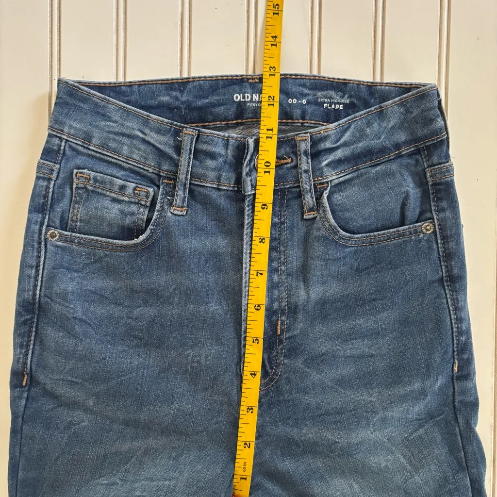 Old Navy high Rise Wide Leg Jeans in Denim Blue - Image 6