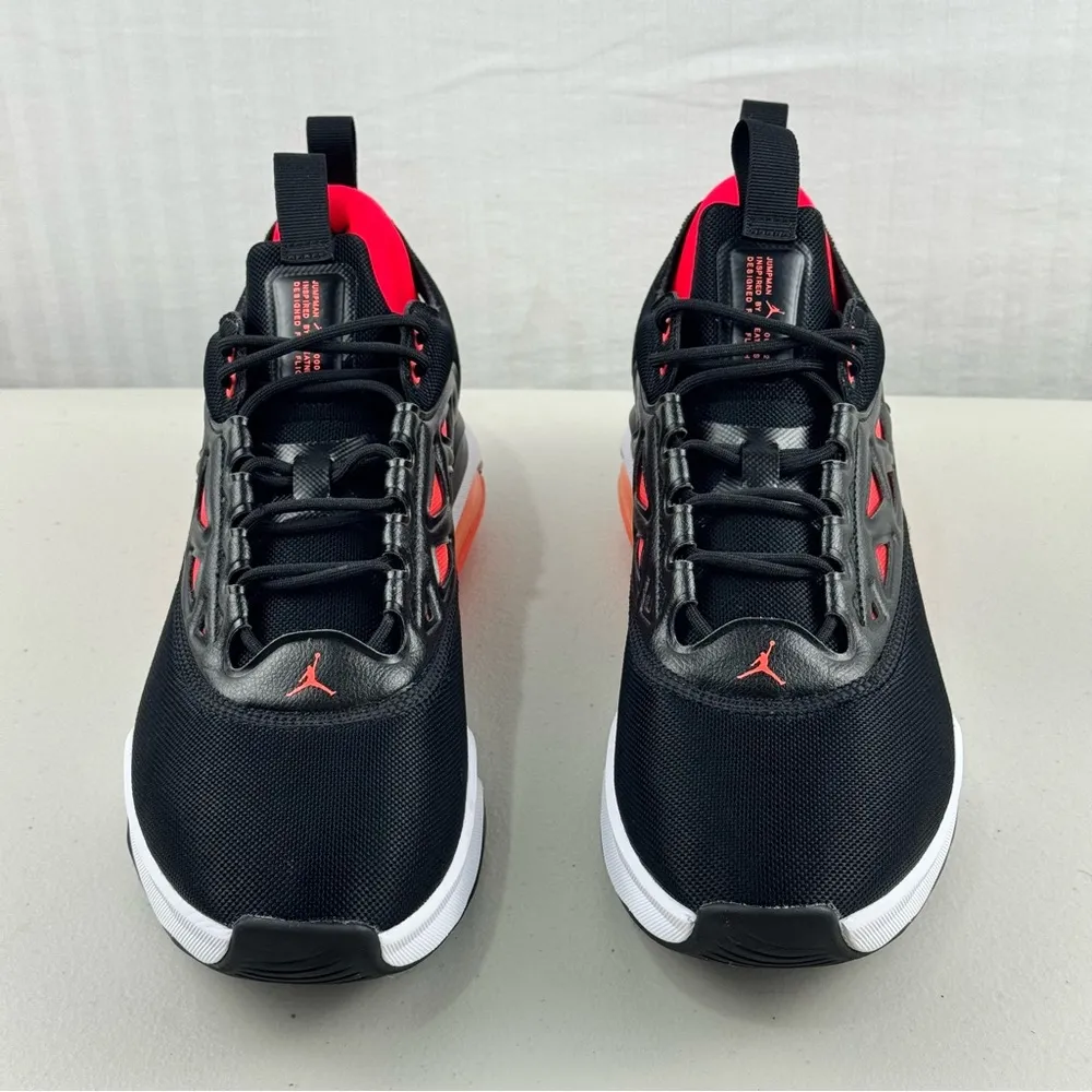 Jordan Air Jordan Max 200 Black & Bright Crimson Sneakers Women’s Size 10 EUR 42 - Image 2