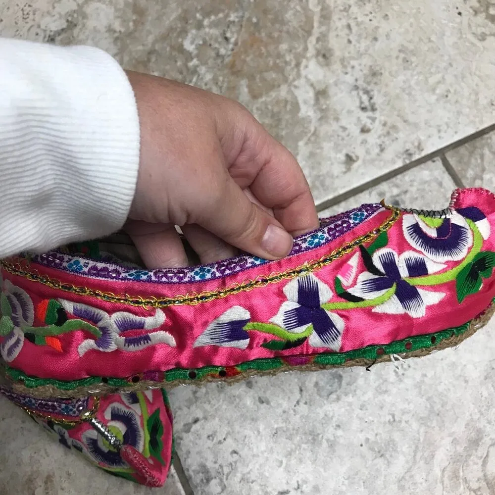 Handmade Chinese Ethnic Folk Dance Shoes Size 6 - Image 6