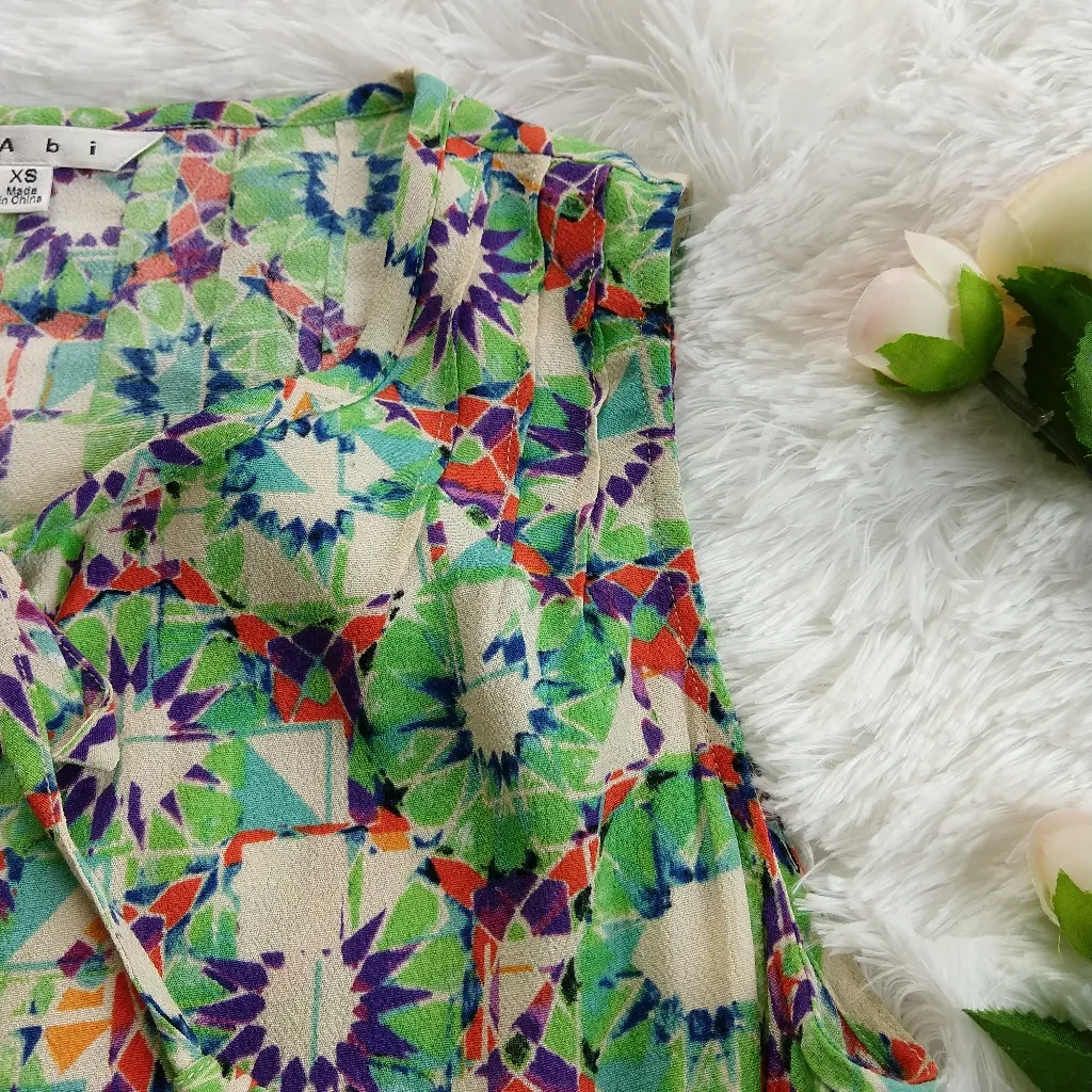 Cabi Women's Kaleidoscope Print Top Size XS - Image 3