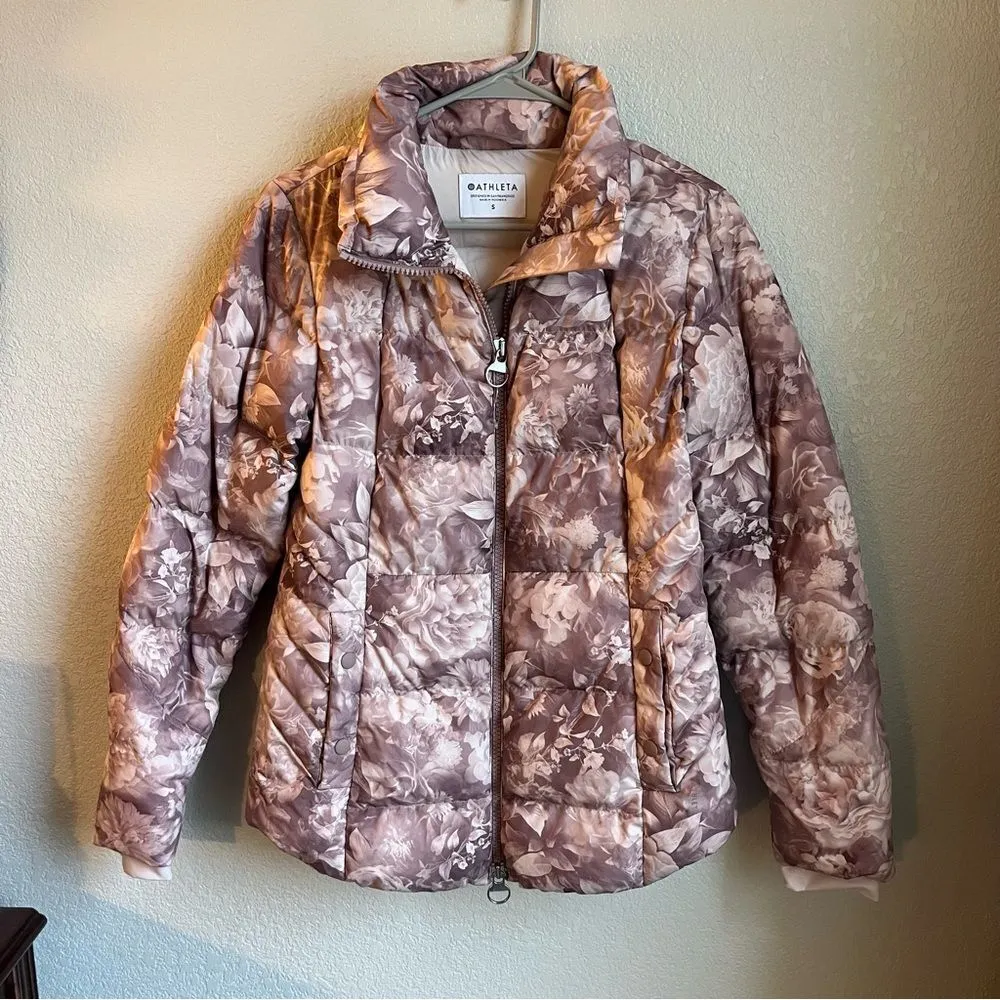 Athleta Downtown Printed Jacket
Antoinette Velvety Pink - Image 4