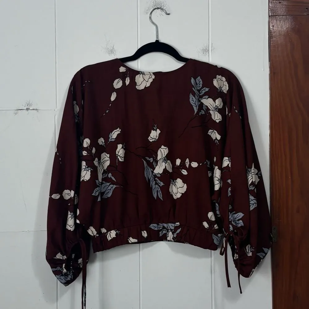 Audrey 3+1 Brown Floral Wrap Cropped Top‎ Blouse Size Medium - Image 2