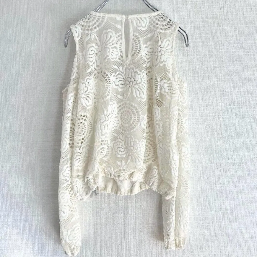 Hollister White Lace Blouse - Image 2