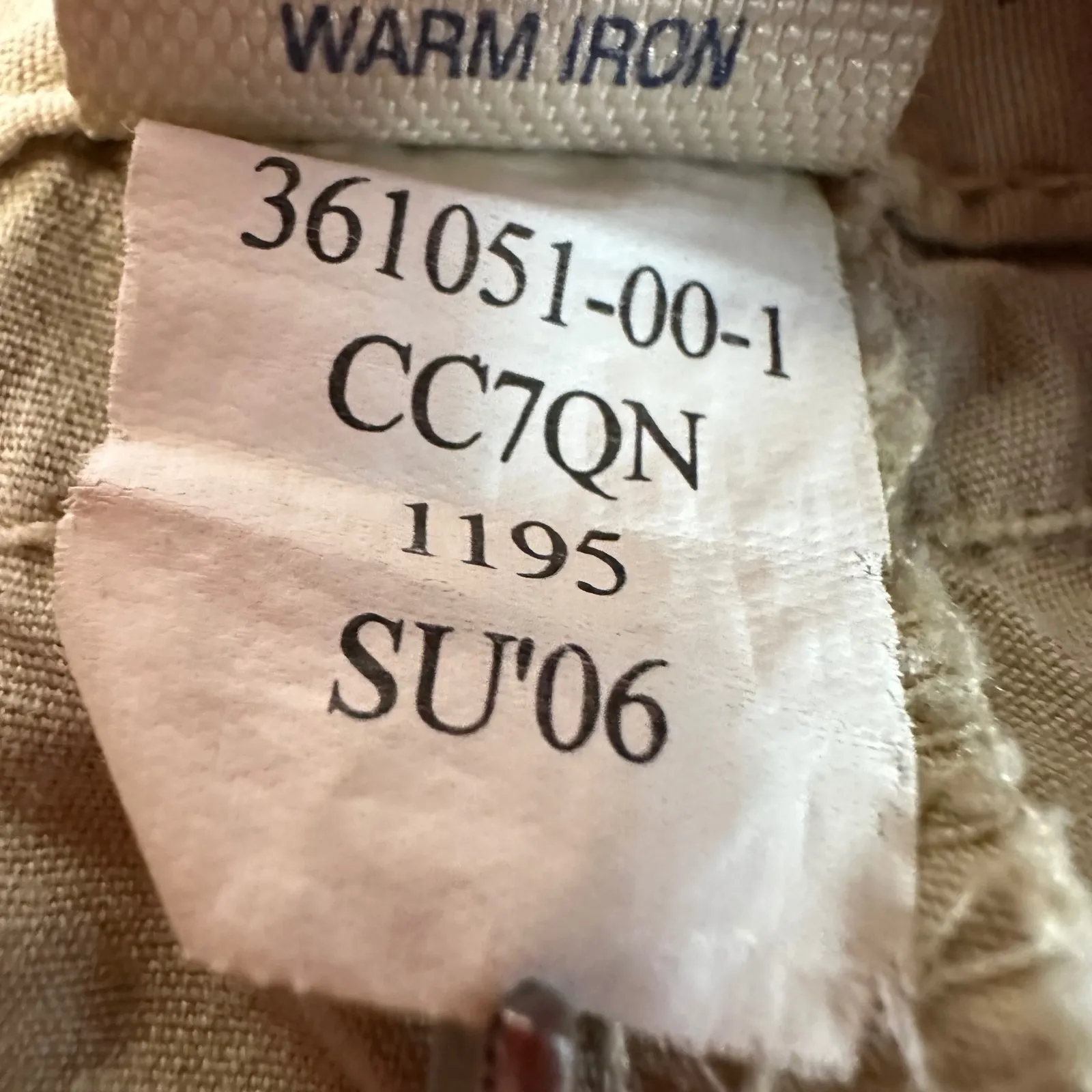 OLD NAVY Vintage Y2K Khaki Low Rise Baggy Cargo Pants Pockets 2000s Women's 4 - Image 7