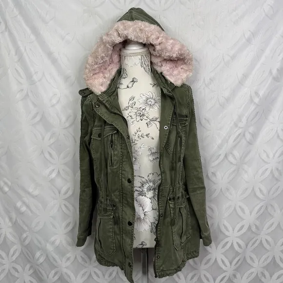 Anthropologie‎ Hei Hei Faux Pink Fur Hooded Utility Jacket Size S - Image 5
