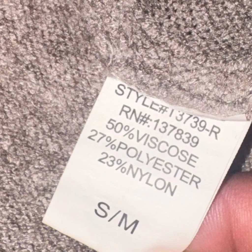 Dreamers Turtleneck Sweater in Heather Gray - Image 5