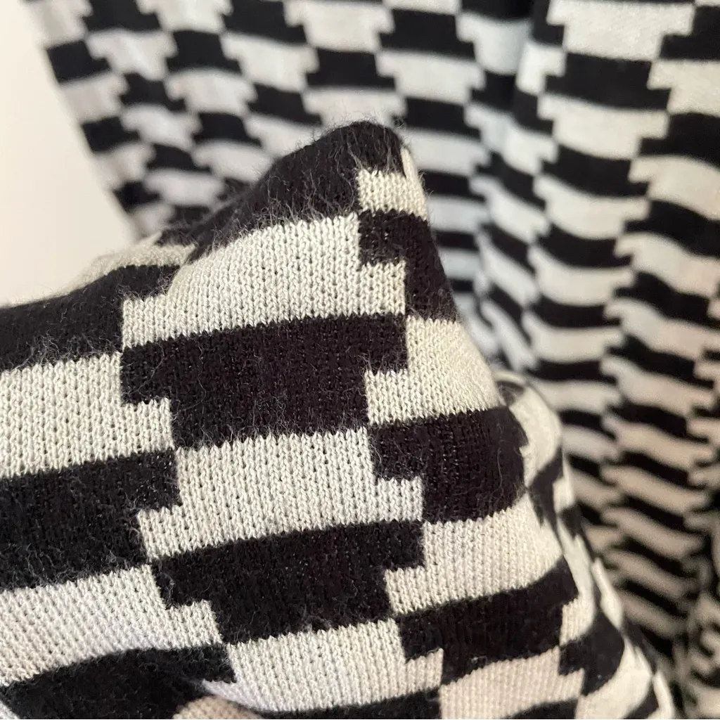 Lisa Says Gah Luca Knit Vintage Rug Checkered Pants in Size XS/Small - Image 7