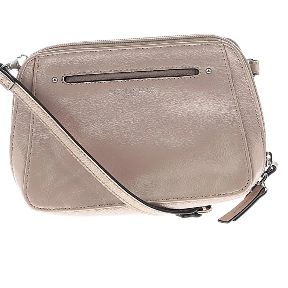 Tignanello BELLA Rose Gold Leather Crossbody Bag EUC Belt Bag Convertible purse Pink - Image 15