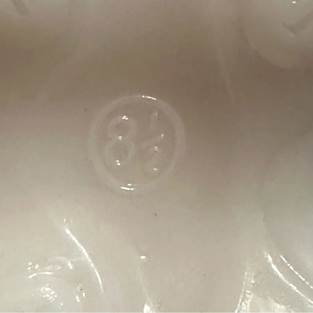 Madden NYC Women’s Rhinestone Athletic Sneaker Size 8.5 NWT White - Image 9