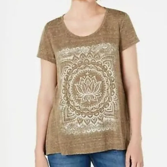 Style & Co . Graphic Tee NWT - Image 2