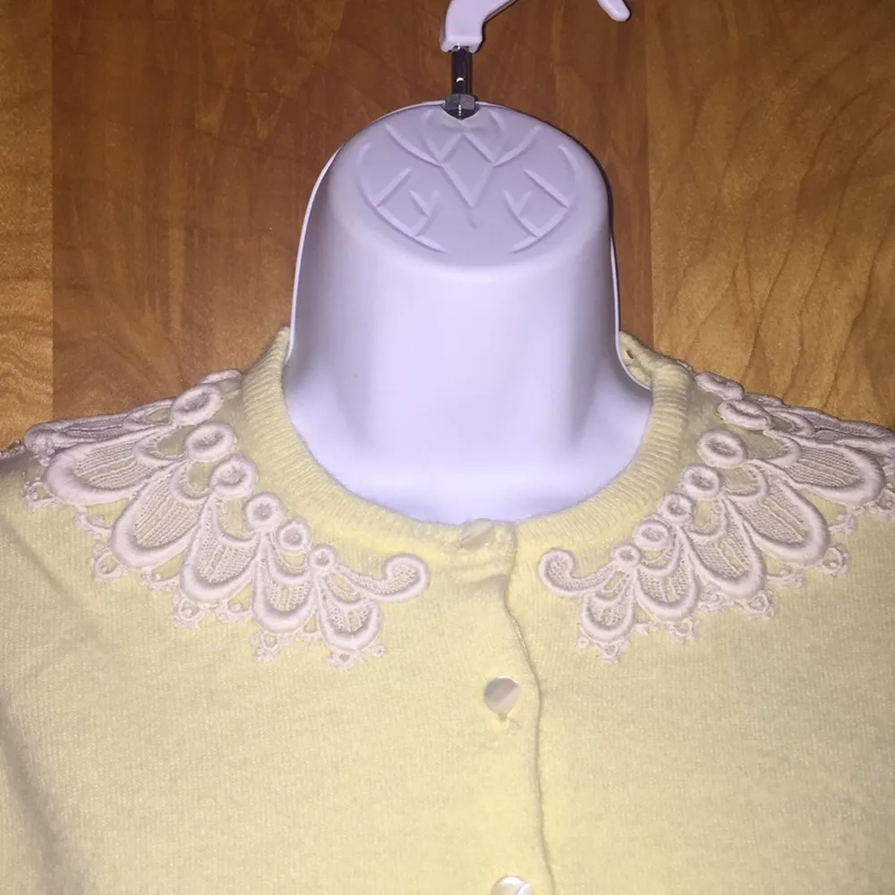 Luxuriously Soft Yellow Cardigan Sweater With Lace Size Medium - Image 2