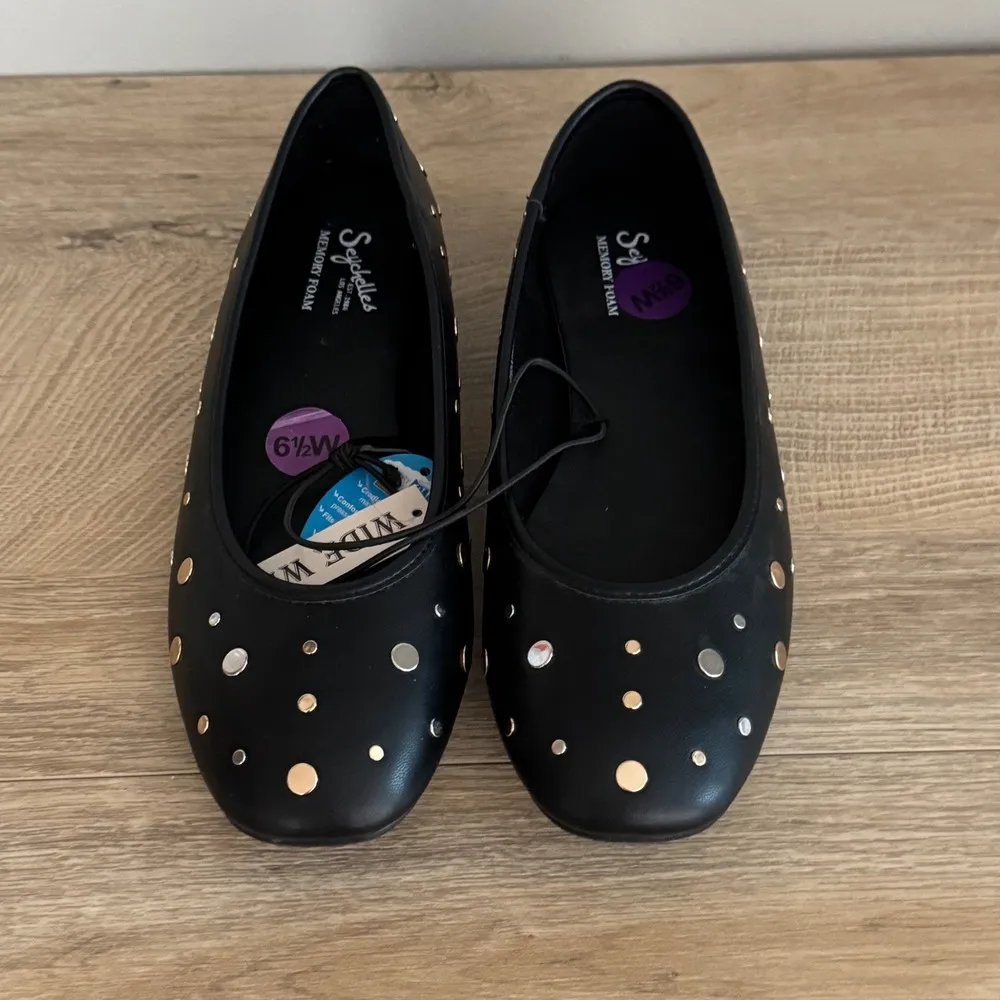 Seychelles Shoes Black Jamie Studded Ballet Flat Wide Width Memory Foam 6.5 Wide - Image 3