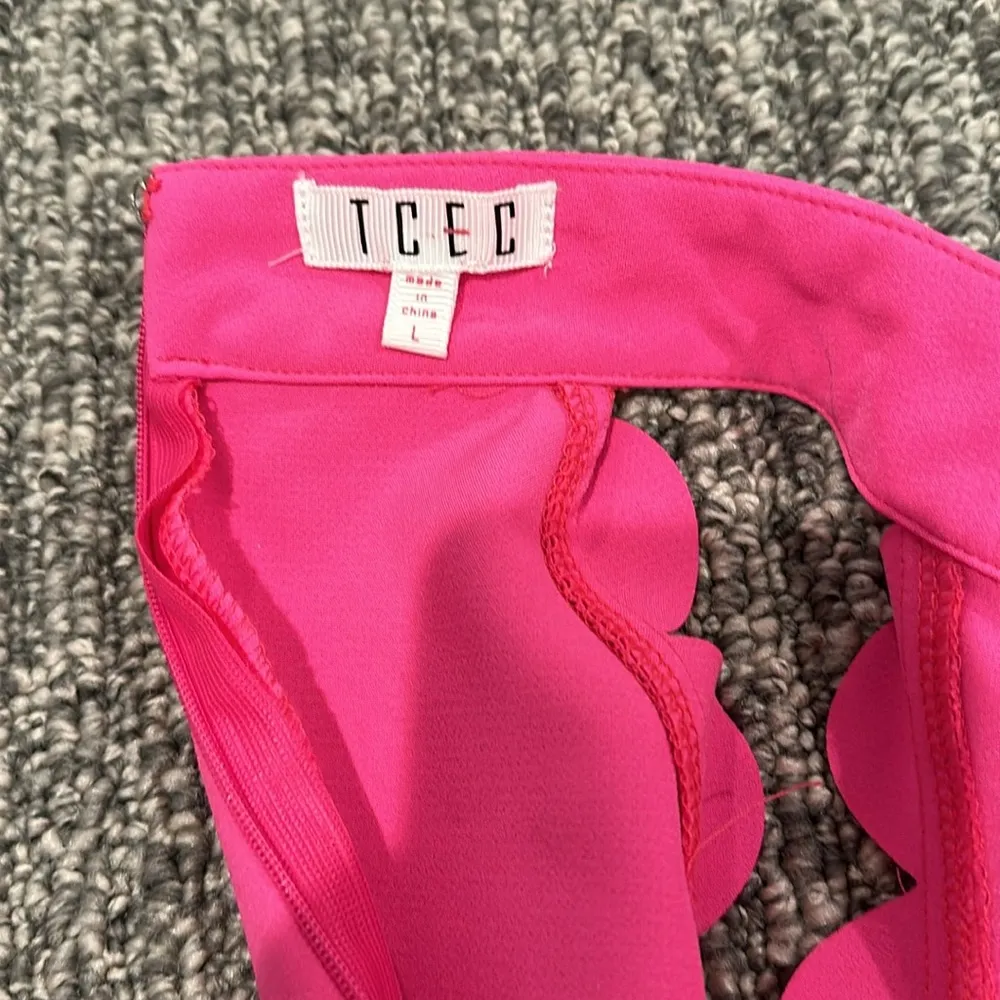 TCEC Bright Pink Scalloped Dress Sz L - Image 6