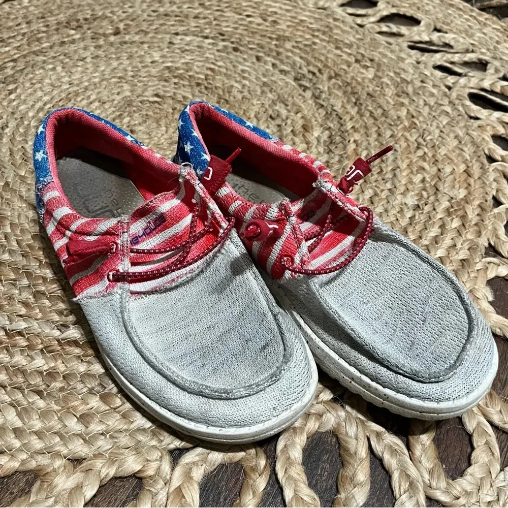 Hey Dude Wendy Sox Tri Americana Lightweight Casual Slip On Women's Size 7 - Image 2