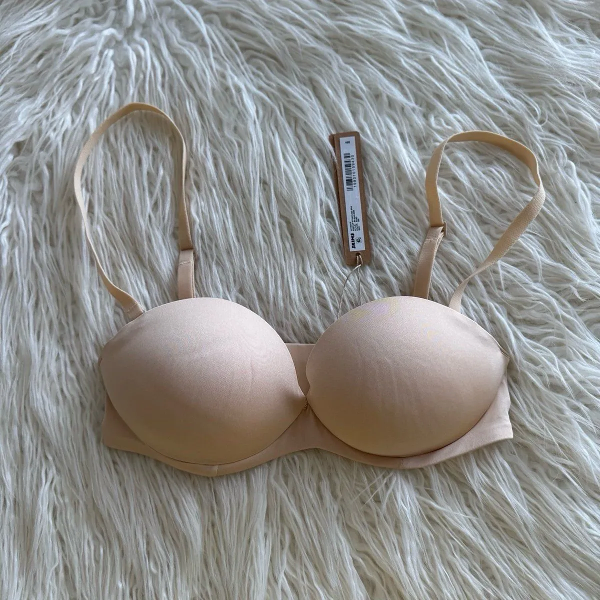 Skims Ultimate Push Up Strapless Bra Sand Size 30C - Image 2