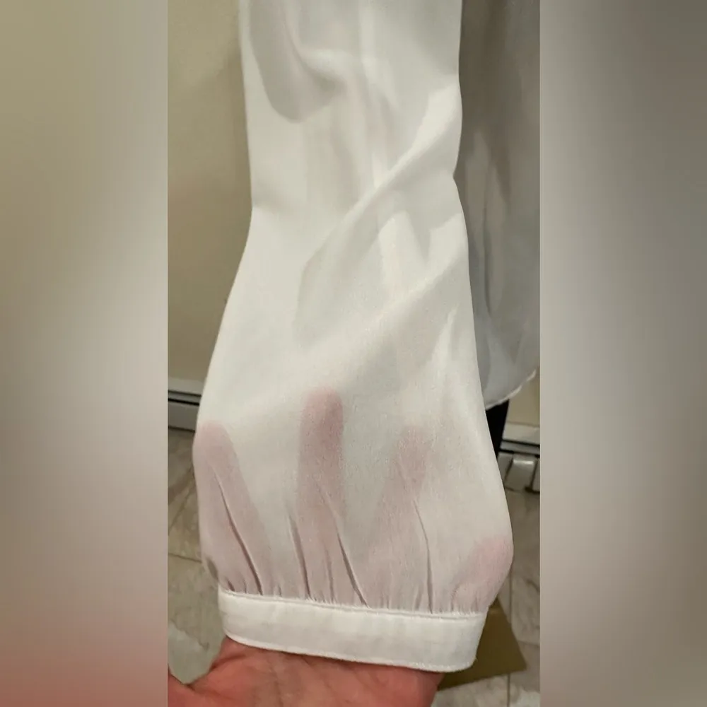 Marled Reunited Clothing White Sheer Embroidered Snow Flake Tie V Neck Sz L. Size L - Image 7