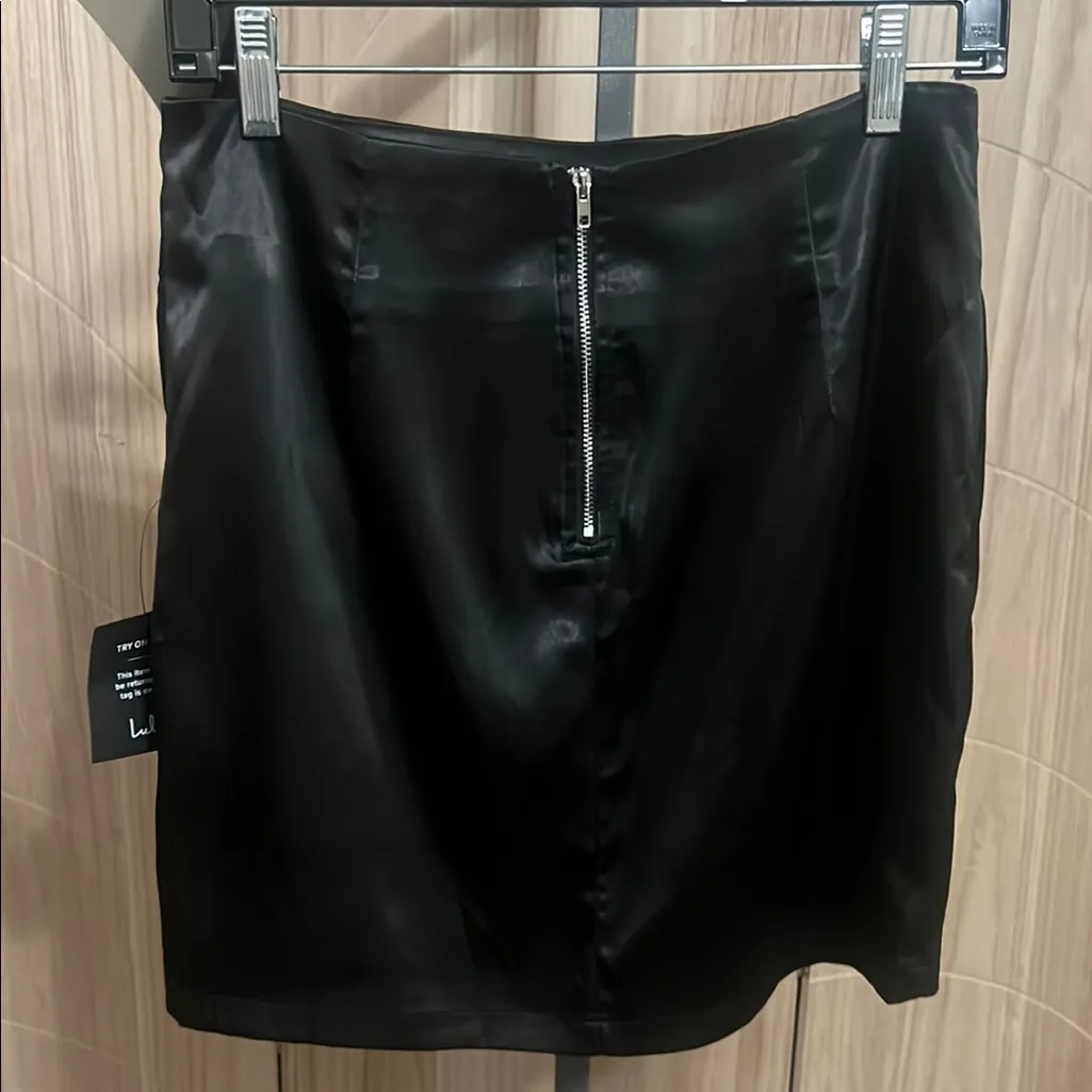 Lulu's Black Mini Pencil Skirt Night Out Size M - Image 5