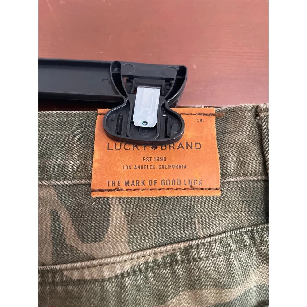 Lucky Brand old favorite mini camouflage print skirt size 8 - Image 2