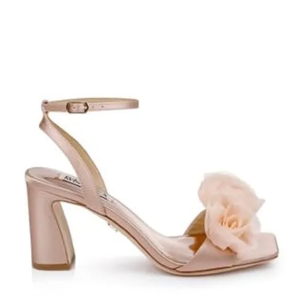 Badgley Mischka Carli Square Toe Triple Flower High Heel Sandals, Size 7, NEW - Image 5