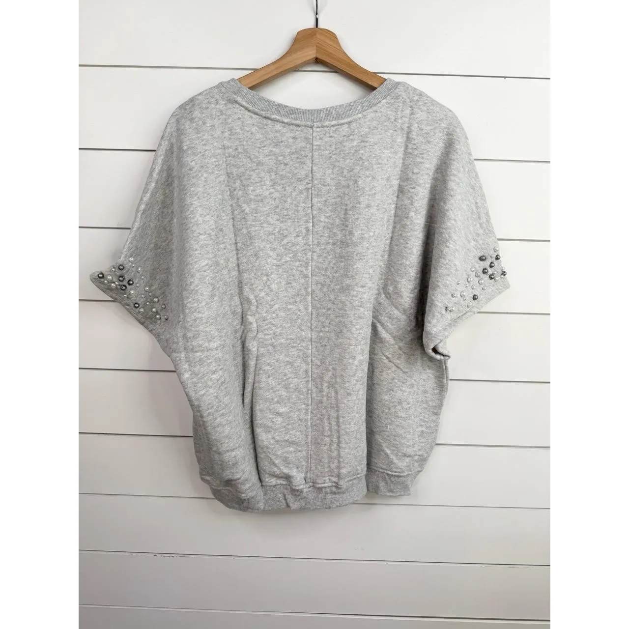 Catherine Malandrino Size M Grey Heather Pearl Studded Short Sleeve Sweatshirt - Image 4