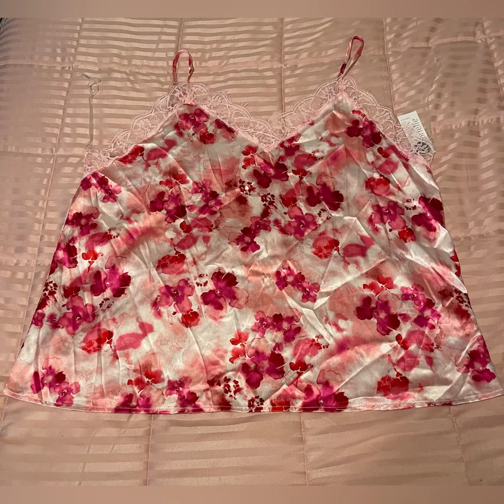 Ambrielle Sleepwear Faded Floral pink 2 piece cami tap pants nightie. Size XXL. - Image 5