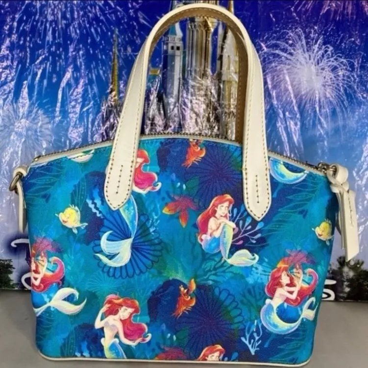 Disney parks x Dooney & Bourke little mermaid Princess Ariel watercolor purse - Image 5