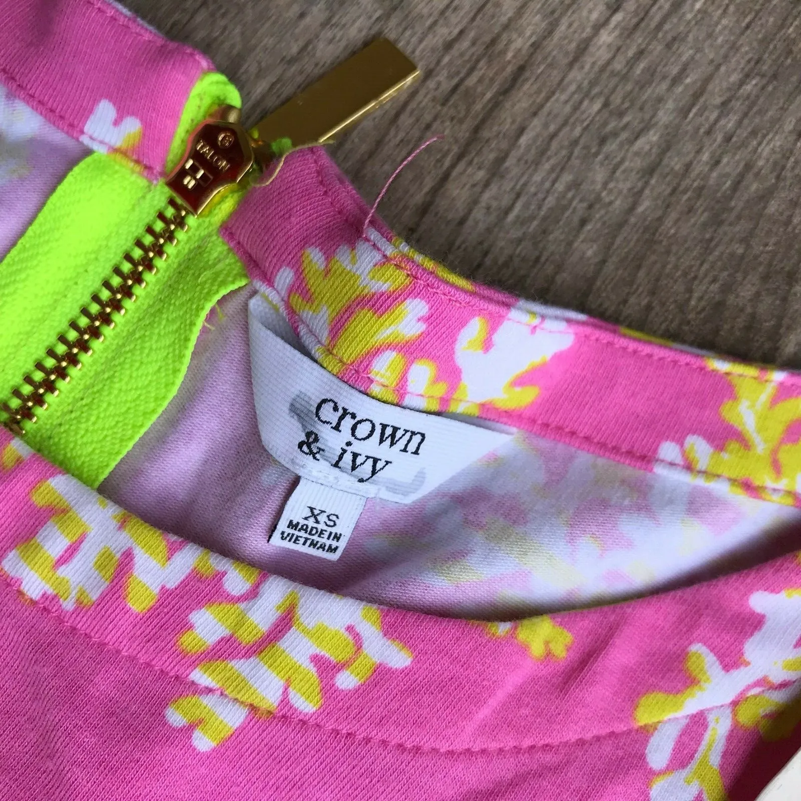 Crown & Ivy Pink Coral Print Dress‎ Lime NEW NWT Size XS Knit Preppy - Image 6