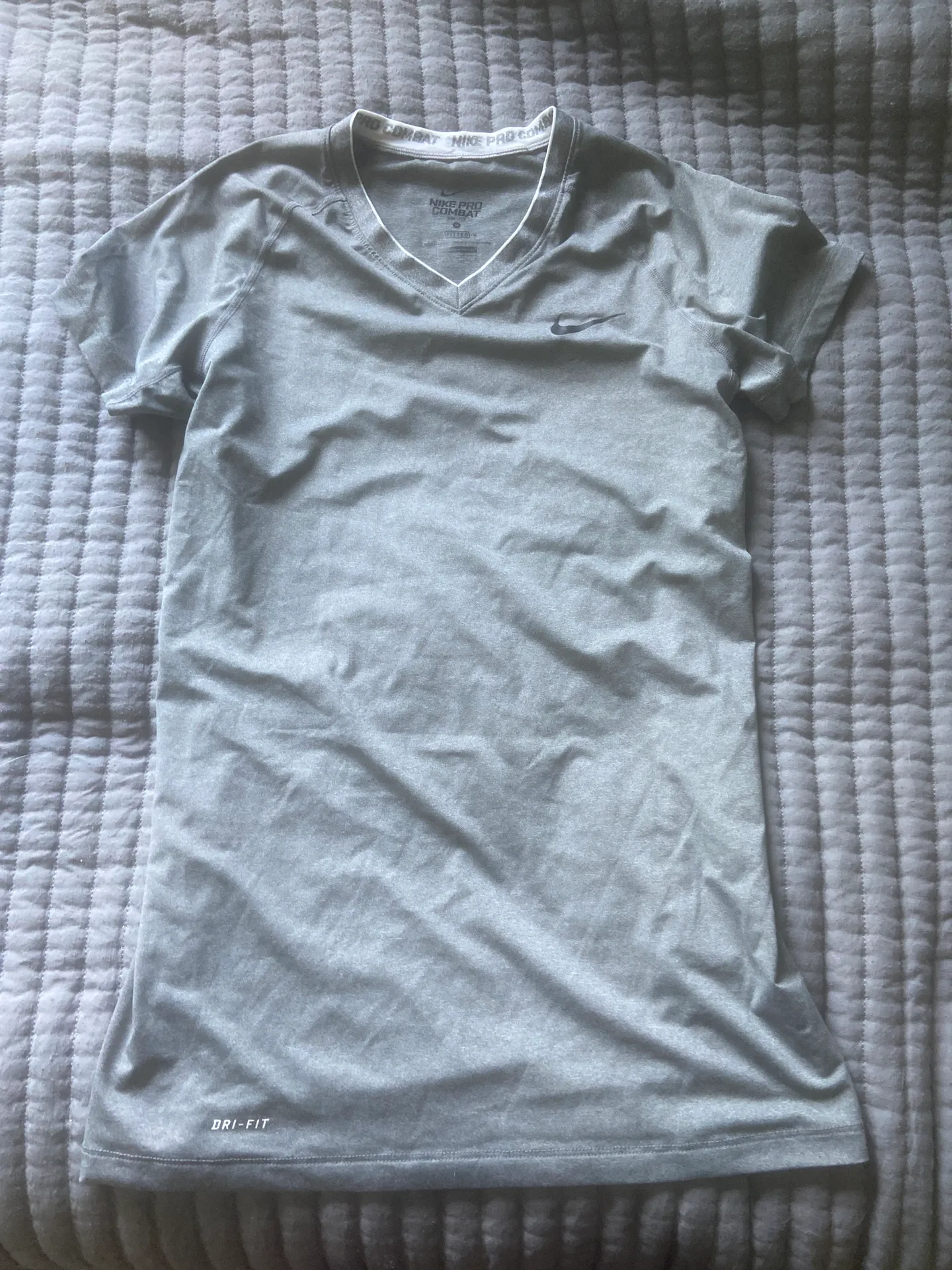 Nike Pro Combat Fitted V Neck - Image 2