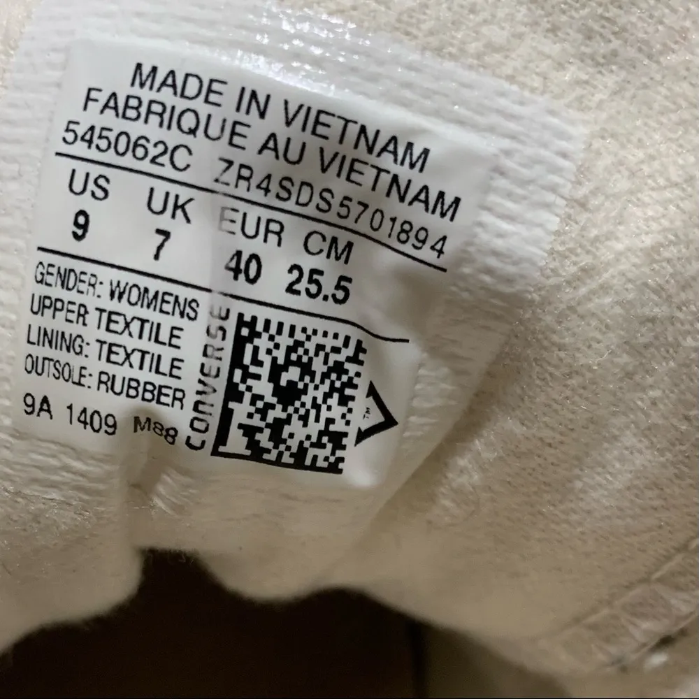 Converse All Star Sweater Knit Gray Low Top Sneakers - Image 9