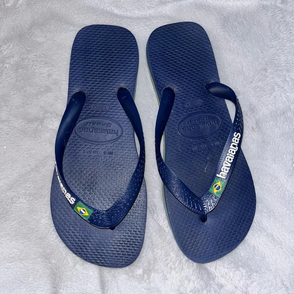 Havaianas  Flip Flops sz 6 - Image 2