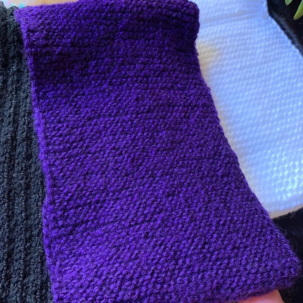 100% HANDMADE BY CAMI SOFT WARM WOOL 4 set of headbands , ear cover !! Black - Image 6