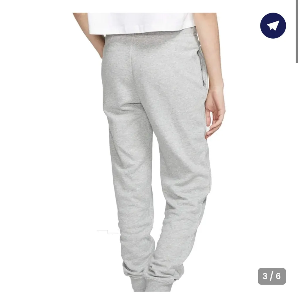 Nike Heather Gray Joggers Size Medium Great - Image 2