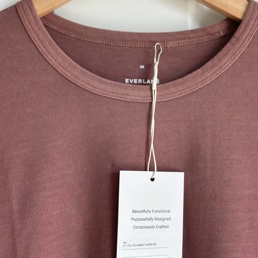 Everlane The Boyfriend Tee in Essential Cotton in Brown Garment Dye Size X-Small - Image 6