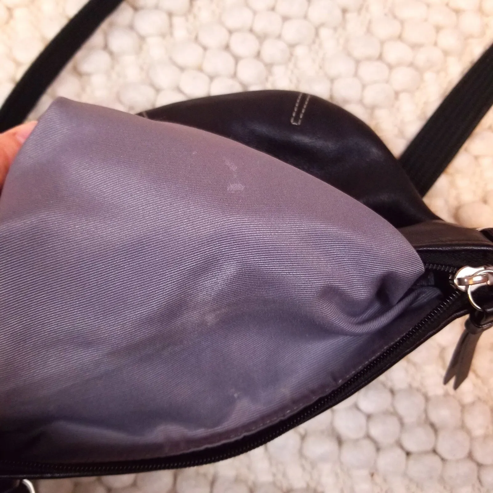 Coach Black Leather SwingPack Crossbody Purse - Image 8